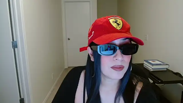 Sassy Latina online show from 12/04/25, 04:33