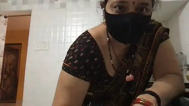 Snapshot of Riyasingh9 chatting on 01/11/25, 04:59 Riyasingh9 online show from 01/11/25, 04:59