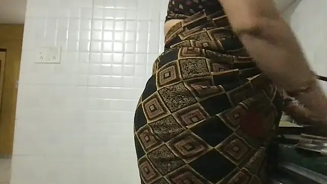 Snapshot of Riyasingh9 chatting on 01/11/25, 12:29 Riyasingh9 online show from 01/11/25, 12:29