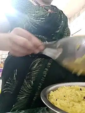 Snapshot of Riyasingh9 chatting on 02/16/25, 04:53 Riyasingh9 online show from 02/16/25, 04:53