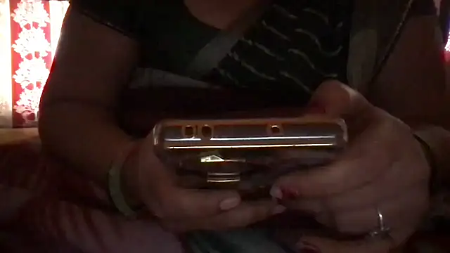 Snapshot of Riyasingh9 chatting on 09/20/25, 03:18 Riyasingh9 online show from 09/20/25, 03:18