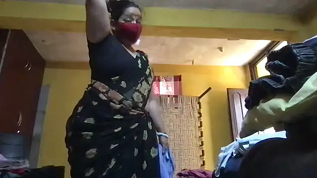 Riyasingh9 online show from 04/18/26, 04:16