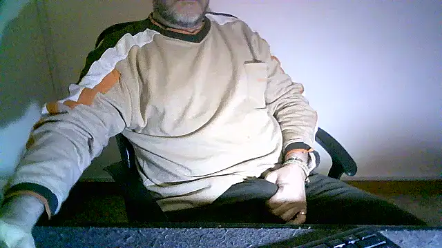 Greek Passion online show from 12/05/25, 06:26