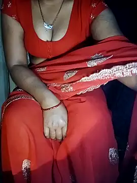 Snapshot of YUKTAPOWER chatting on 02/26/25, 08:00 YUKTAPOWER online show from 02/26/25, 08:00