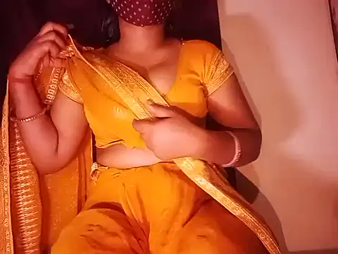 Snapshot of YUKTAPOWER chatting on 03/17/25, 10:28 YUKTAPOWER online show from 03/17/25, 10:28