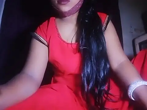 Snapshot of YUKTAPOWER chatting on 11/13/25, 10:08 YUKTAPOWER online show from 11/13/25, 10:08