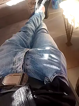 Snapshot of hotdickhow chatting on 01/24/25, 11:37 hotdickhow online show from 01/24/25, 11:37