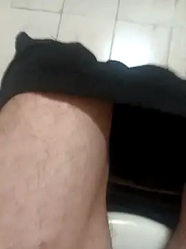 Snapshot of hotdickhow chatting on 02/14/25, 09:53 hotdickhow online show from 02/14/25, 09:53