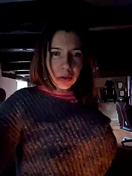 Lina lou4 online show from 12/18/24, 11:34