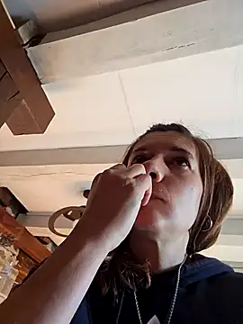 Lina lou4 online show from 01/12/25, 10:34