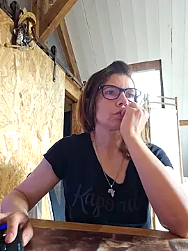 Lina lou4 online show from 02/25/25, 11:41