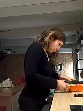 Lina lou4 online show from 03/21/25, 08:50