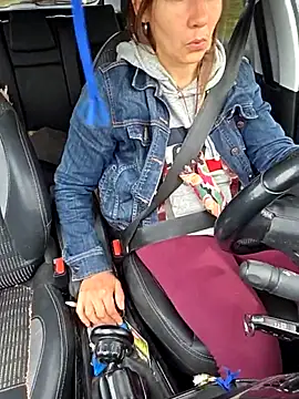 Lina lou4 online show from 10/19/25, 09:21