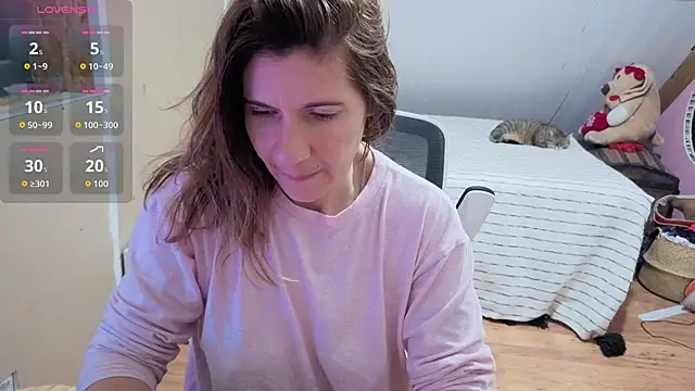 Lina lou4 online show from 11/06/25, 04:30