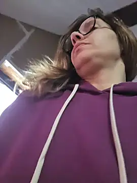 Lina lou4 online show from 02/15/26, 03:42