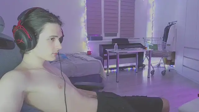 CandyChell online show from 02/22/25, 05:35