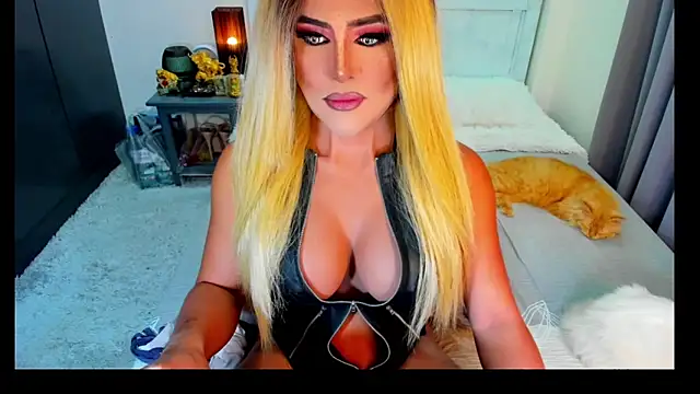 MissNaughtyTyra online show from 06/12/26, 11:46