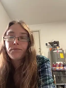 Snapshot of Dakota_02 chatting on 11/25/25, 01:33 Dakota 02 online show from 11/25/25, 01:33