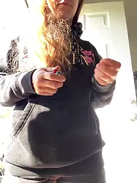 Snapshot of Dakota_02 chatting on 04/08/26, 01:44 Dakota 02 online show from 04/08/26, 01:44