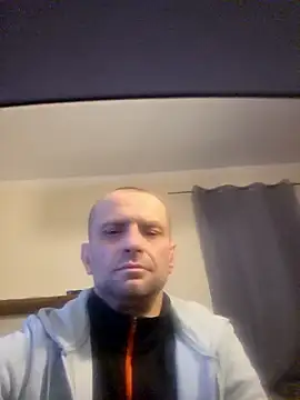 Snapshot of Roman0798 chatting on 01/05/26, 06:55 Roman0798 online show from 01/05/26, 06:55