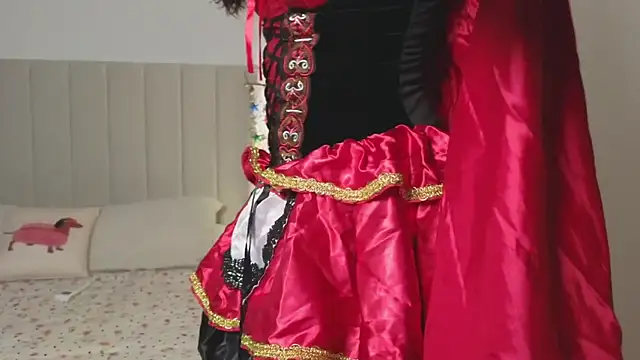 Snapshot of I_am_kat chatting on 10/31/25, 02:45 I am kat online show from 10/31/25, 02:45