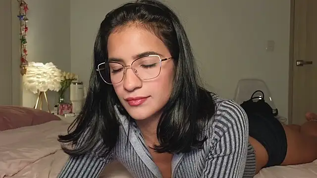 I am kat online show from 03/30/26, 02:01