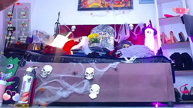 louise nails online show from 10/21/25, 01:34