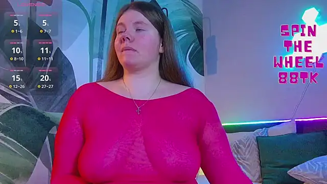 RubyValen online show from 11/19/25, 01:16