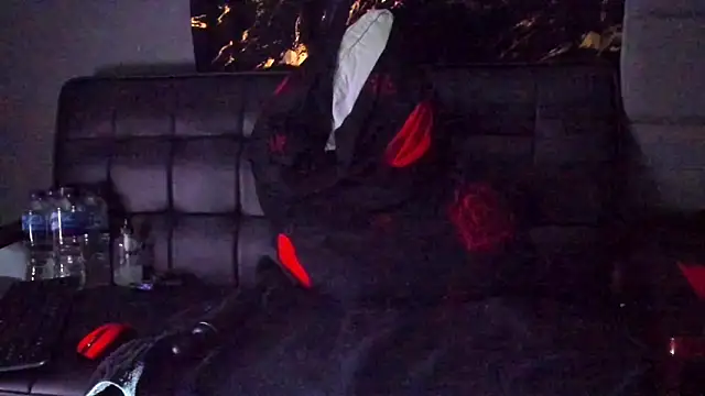 Snapshot of Noielya_Shot chatting on 02/27/26, 10:54 Noielya Shot online show from 02/27/26, 10:54