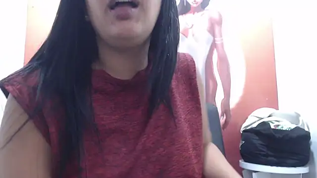 Laura hottt online show from 10/29/25, 02:25