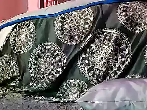 Snapshot of DarkHorse89 chatting on 10/07/25, 01:52 DarkHorse89 online show from 10/07/25, 01:52