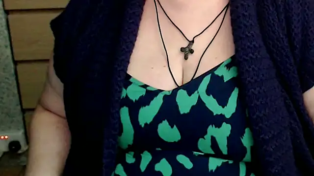 mayasmith online show from 11/19/25, 08:09