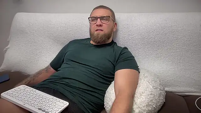 Bear bear  online show from 12/08/24, 06:50