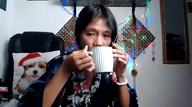 Snapshot of Asexycook4Ubananas chatting on 12/17/24, 01:38 Asexycook4Ubananas online show from 12/17/24, 01:38