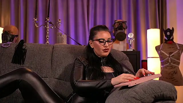 kelly kent online show from 01/18/25, 01:08