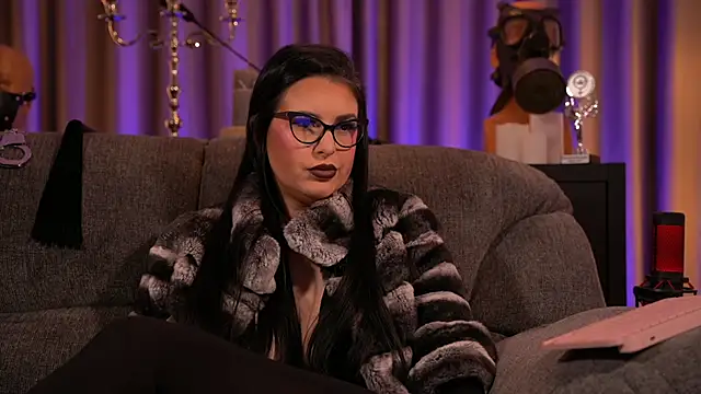 kelly kent online show from 02/10/25, 02:08