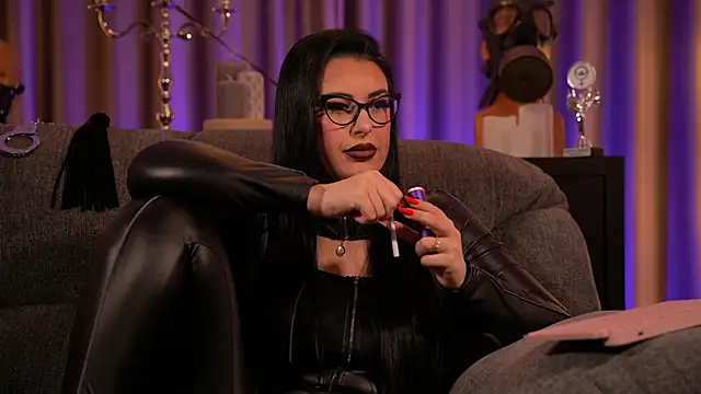 kelly kent online show from 02/21/25, 01:33