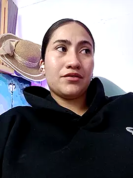 francesca baker1007 online show from 02/20/25, 03:12