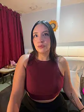 Freyja soh online show from 04/10/26, 09:30