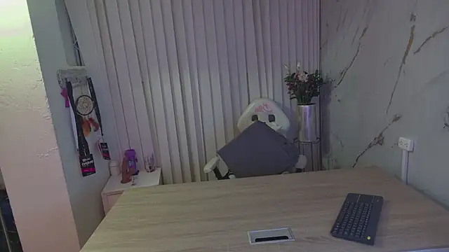 Scarlett collins02 online show from 02/01/25, 04:03