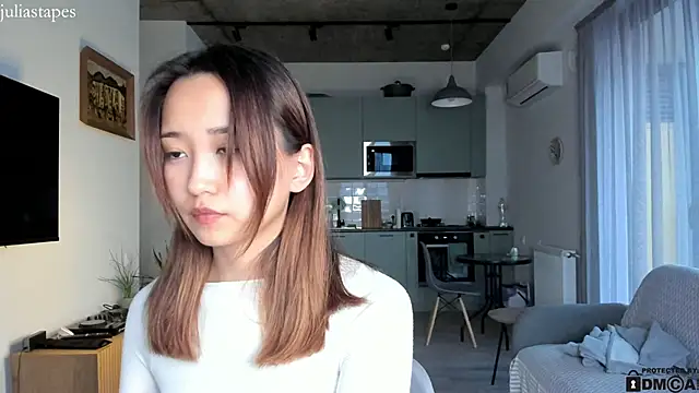 Snapshot of julias_tapes chatting on 01/14/25, 01:49 julias tapes online show from 01/14/25, 01:49