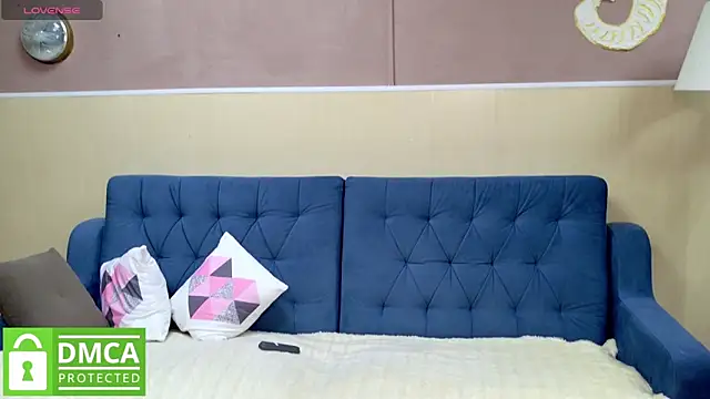 Snapshot of MyrtleGirl_5 chatting on 11/11/25, 11:05 MyrtleGirl 5 online show from 11/11/25, 11:05