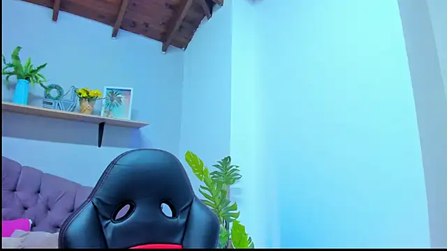 Gretta Queen online show from 03/18/26, 06:22