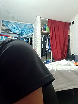 valeriaswang Lucas online show from 09/13/25, 04:34