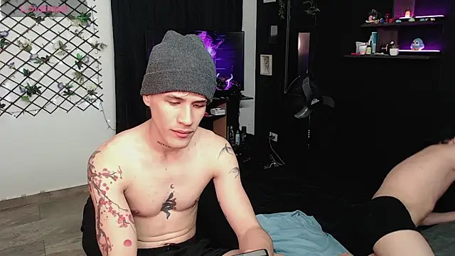 Snapshot of andybxby chatting on 01/29/25, 11:14 andybxby online show from 01/29/25, 11:14