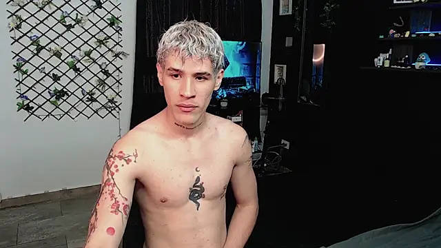 Snapshot of andybxby chatting on 02/03/25, 09:29 andybxby online show from 02/03/25, 09:29