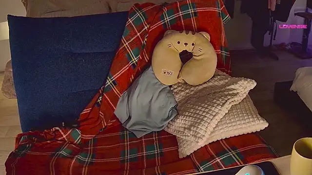 Snapshot of cutenessa chatting on 01/31/25, 01:02 cutenessa online show from 01/31/25, 01:02