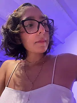 aurora xoxo online show from 02/09/25, 04:36