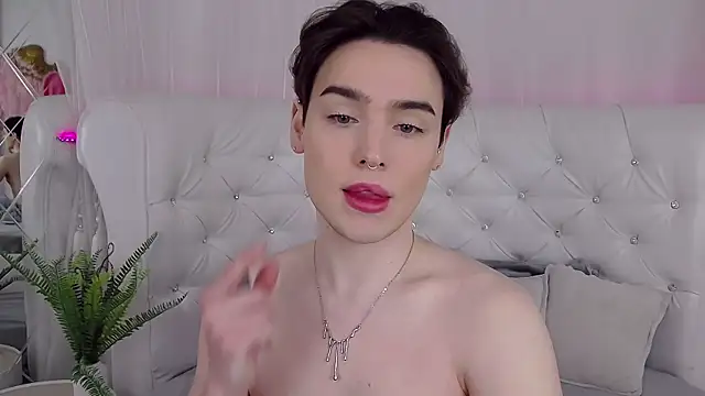 RobbyCharming online show from 04/20/26, 04:48