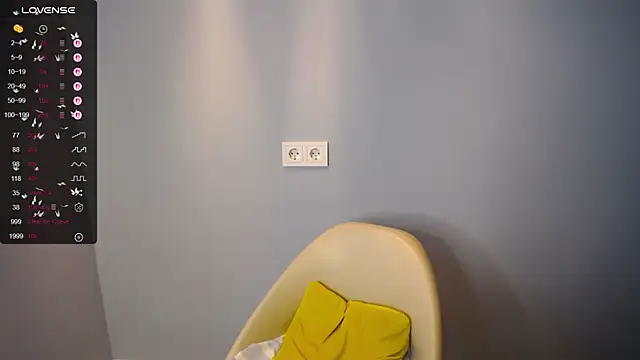 BubbbleGumm online show from 11/07/25, 05:18